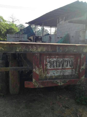 ขายหาง พื้นเรียบ สามมิต ปี 48  สนใจติดต่อ 081 - 6079515