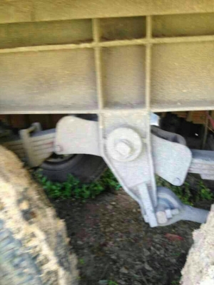 ขายหาง พื้นเรียบ สามมิต ปี 48  สนใจติดต่อ 081 - 6079515