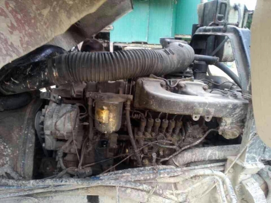 รถฮีโน่ 10 ล้อดั้ม FM3M  เปลื่ยนเครื่อง  245 แรงม้า.  สนใจติดต่อ 081 - 6079515