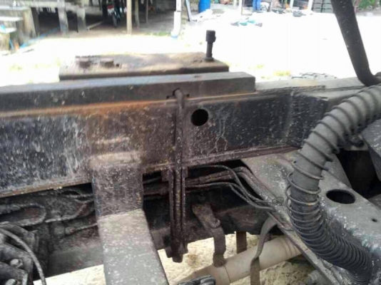 รถฮีโน่ 10 ล้อดั้ม FM3M  เปลื่ยนเครื่อง  245 แรงม้า.  สนใจติดต่อ 081 - 6079515