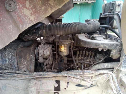 รถฮีโน่ 10 ล้อดั้ม FM3M  เปลื่ยนเครื่อง  245 แรงม้า.  สนใจติดต่อ 081 - 6079515