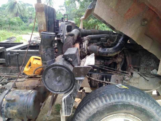 รถฮีโน่ 10 ล้อดั้ม FM3M  เปลื่ยนเครื่อง  245 แรงม้า.  สนใจติดต่อ 081 - 6079515