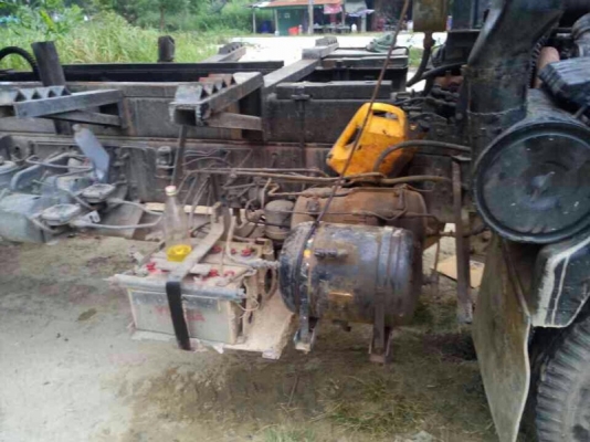 รถฮีโน่ 10 ล้อดั้ม FM3M  เปลื่ยนเครื่อง  245 แรงม้า.  สนใจติดต่อ 081 - 6079515