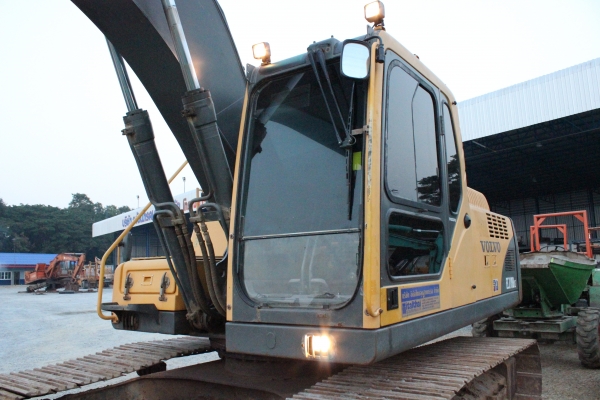 ขาย!!!  รถแมคโคร VOLVO EC210ELC  รถสวย ไฟฟ้าครบ มีเอกสาร (เจ้าของขายเอง)