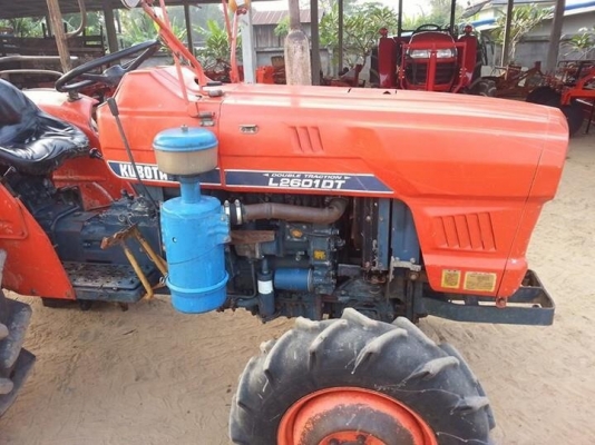 คูโบต้า L2601 DT 4 WD 2 เพลา พร้อมผาน 5 สภาพสวยเดิมๆไม่เคยลงนา