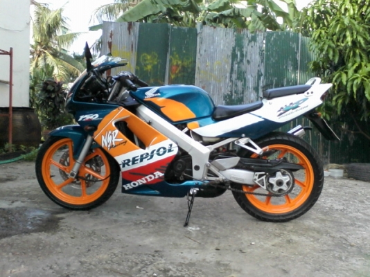 NS150SP กทม สีลม ซอย 10 สีเขียวส้ม โทร.0808051985