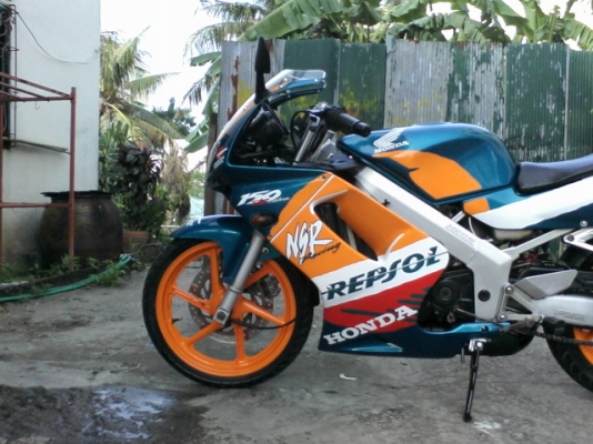 NS150SP กทม สีลม ซอย 10 สีเขียวส้ม โทร.0808051985