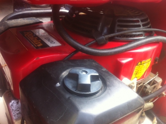 ขายรถตัดหญ้าแบบนั่งขับ Orec ขายรถตัดหญ้าแบบนั่งขับ Orec