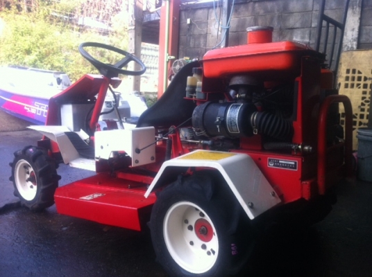 ขายรถตัดหญ้านั่งขับ Kubota นำเข้าญี่ปุ่น