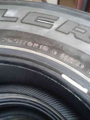 ยางบิดโตน265 70R16 ปี12