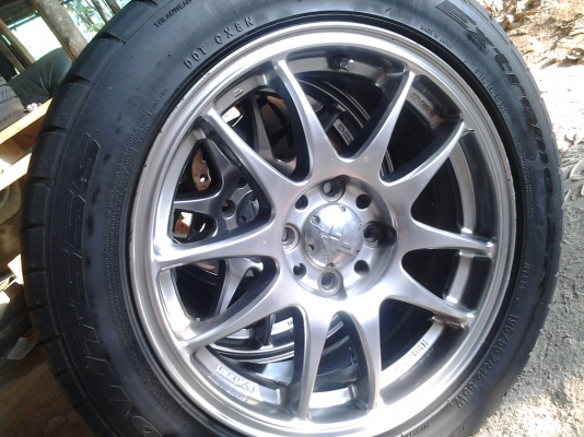 แม็ก 15" ยางnitto 195/55/15 สุดจะคุ้ม