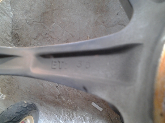 แม็ก 15" ยางnitto 195/55/15 สุดจะคุ้ม