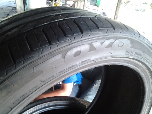 ยาง toyo 225/40/18