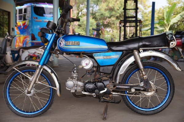 ขาย YAMAHA DX 100 ทะเบียนพร้อมโอน ภาษี 2556 เครื่องเวฟ 100 เล่มทะเบียน ไม่โอน มีเครื่องเดิมให้ พร้อมเอกสารซื้อขาย เครื่องดีมาก ๆ ขับดี มากๆ ขาย YAMAHA DX 100 ทะเบียนพร้อมโอน ภาษี 2556 เครื่องเวฟ 100 เล่มทะเบียน ไม่โอน มีเครื่องเดิมให้ พร้อมเอกสารซื้อขาย เครื่องดีมาก ๆ ขับดี มากๆ