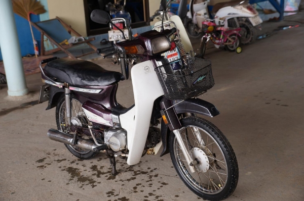 ขายดรีม คุรุ เดิม ๆ ทะเบียนพร้อมโอน เอกสารครบ ภาษี 2557 ระบบไฟติด ครบ เครื่อง เงียบ ๆ ขับดีนิ่ม ๆ รถพร้อมใช้