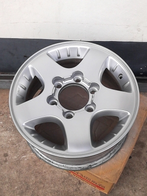 แม็กซ์อีซุซุขอบ15 ทำสีใหม่