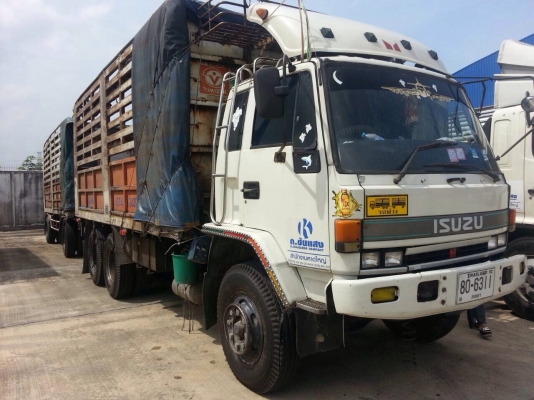 อีซูซุ240HPพ่วงแม่ลูก:กำลังทำกะบะใหม่แม่+ลูก