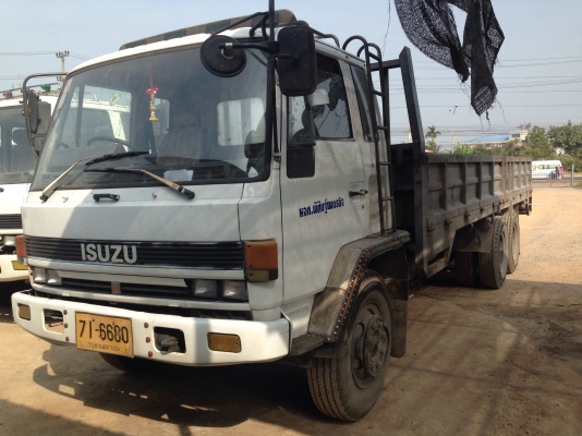 10ล้ออีซูซุROCKY175HPยาว7เมตรมี2คันคับ 10ล้ออีซูซุROCKY175HPยาว7เมตรมี2คันคับ