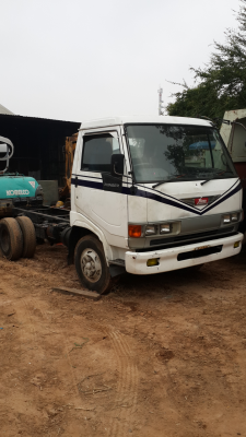 ขายรถหกล้อ