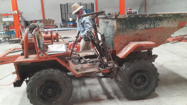 รถดั๊มเปอร์ 69,000 มีระบบไฮดรอลิค พร้อมเครื่องยนต์ รถดั๊มเปอร์ 69,000 มีระบบไฮดรอลิค พร้อมเครื่องยนต์