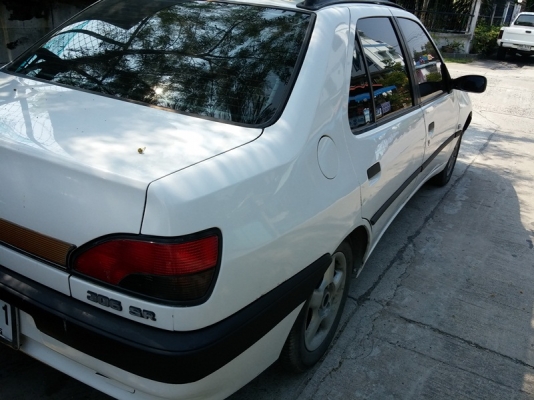 เปอร์โยต์ 306 ทั้งคัน