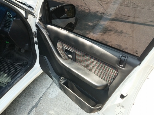 เปอร์โยต์ 306 ทั้งคัน