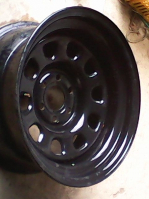 กระทะเหล็กแบบคางหมูขอบ16 6รู-25 หน้ากว้าง8นิ้ว