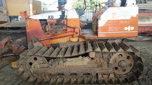 ขาย komatsu D 2 รุ่น 6