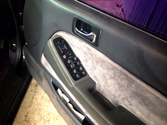 ขายด่วนๆครับ HONDA ACCORD EXi 2.0 AT ปี 93 โฉมตาเพชร รถสวยเงารอบคันพร้อมใช้งานได้เลย ติดตั้งแก๊ส LPG ลงเล่มครบถูกต้องพร้อมโอน ภายในเก๋งเกียร์ออโต้ เบาะหนัง แอร์เย็น คอนโซลภายในสวยครบครันกว้างขวางสุดๆ ภายนอกสีสันบางดี ล้อแม็กครบ เอกสารทะเบียนครบพร้อมโอน รา ขายด่วนๆครับ HONDA ACCORD EXi 2.0 AT ปี 93 โฉมตาเพชร รถสวยเงารอบคันพร้อมใช้งานได้เลย ติดตั้งแก๊ส LPG ลงเล่มครบถูกต้องพร้อมโอน ภายในเก๋งเกียร์ออโต้ เบาะหนัง แอร์เย็น คอนโซลภายในสวยครบครันกว้างขวางสุดๆ ภายนอกสีสันบางดี ล้อแม็กครบ เอกสารทะเบียนครบพร้อมโอน รา