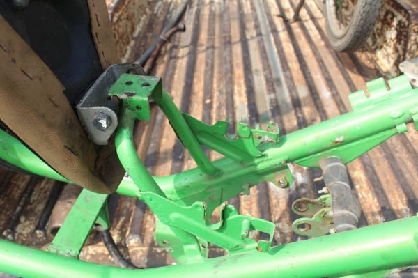 โครงชิปปี้ หูเครื่อง JRD100/WAVE100