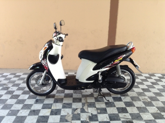 ขาย!!!ซูซูกิเจลาโต้ สต๊าทมือ ปี54 รถเครื่องดีคับ มีเล่มทะเบียนครบ ภาษีไม่หมด