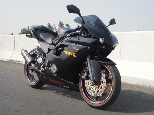 CBR400  มกราคม 2557 นี้