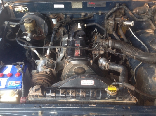 TOYOTA HILUX MIGHTY-X EXTRACAB 2.5 MT ปี 36 รถสวยสภาพดีพร้อมใช้งานได้เลย เครื่องแน่นแรงดีไม่มีเยิ้ม ภายในเก๋งคอนโซลสวยครบ เบาะไม่มีขาด พวงมาลัยธรรมดา แอร์เย็น ภายนอกกระบะสวยเดิมไม่มีผุ ช่วงล่างคัชซีสวย ยางสภาพดี 4 เส้นประมาณ 60\% พร้อมใช้งาน ราคาต่อรองได้ค