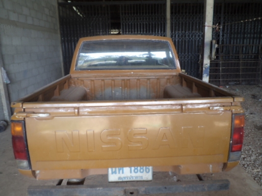 NISSAN BIG M เครื่อง Z16  4 ประตู