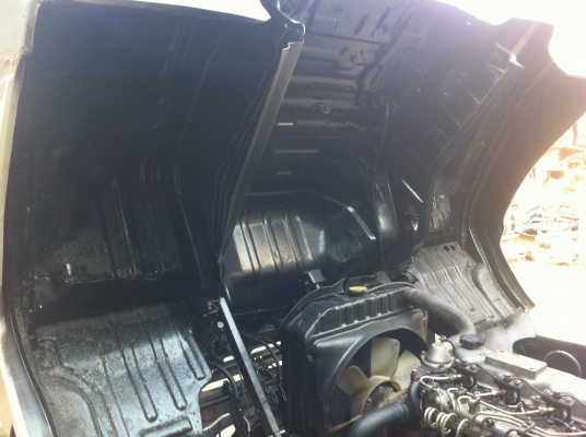 HINO FC ดั้มดินกระบะสามมิตร เครื่อง WO6D (150 แรงม้า)