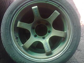 ล้อแมกซ์ 17นิ้ว 6รู ลายอมตะ ไม่คด ไม่ดุ้ง 4ล้อพร้อมยางไม่แพง