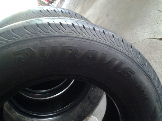 บริสโตน  215/70/15 ปี11  ดอกหนาๆนุ่มๆ