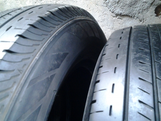บริสโตน  215/70/15 ปี11  ดอกหนาๆนุ่มๆ
