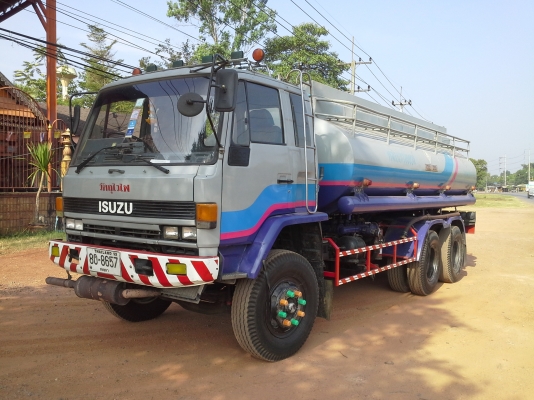 ขาย10ล้อISUZU ROCKY240 สองเพลา ถังน้ำมัน15000ลิตร สภาพดี