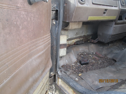 ISUZU-SBR-6BB145แรง--5,30เมตร-เก่าเก็บ-290,000-