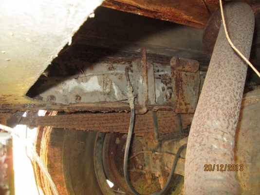 ISUZU-SBR-6BB145แรง--5,30เมตร-เก่าเก็บ-290,000-