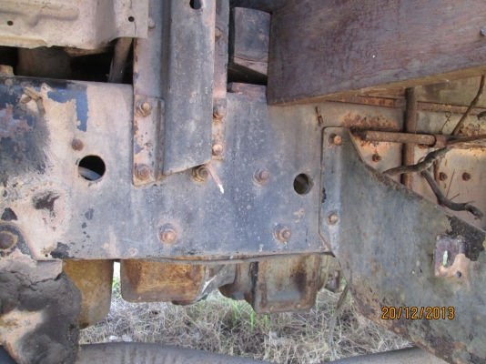 ISUZU-SBR-6BB145แรง--5,30เมตร-เก่าเก็บ-290,000-