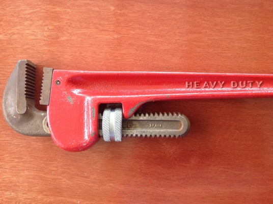 ขายประแจขันท่อ 18"