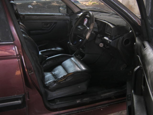 เปอร์โย405รถบางๆสีเดิมไม่มีผุวางเครื่องtoyota3Sออโตแก๊สLPG34000