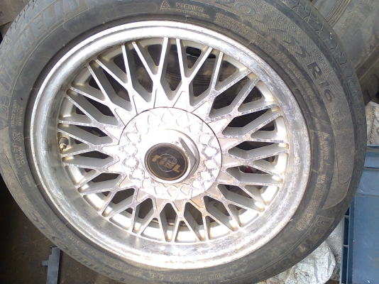 เศษล้อพร้อมยาง R16X7 6/139 ยางดีเอาไว้ทำอะไหล่