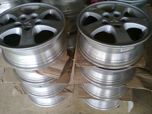 ล้อเดิมล้อใหม่ชุดละ4900