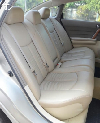 NISSAN TEANA 230 JM รถบ้าน ปี05 TOP  สุด