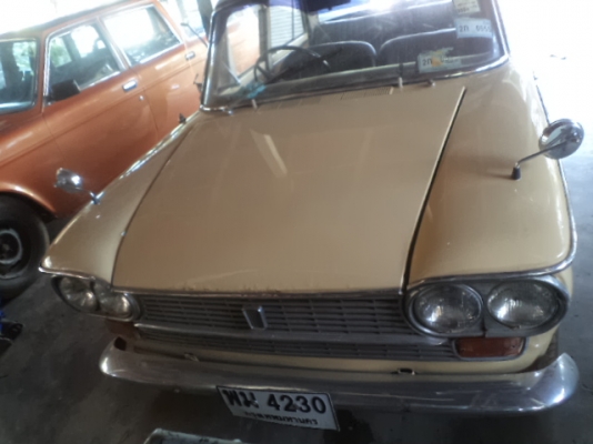 ขาย FIAT 1500 เครื่องมิตซูติดแก๊ส แอร์เย็น พร้อมล้อแม็ก BMW รถเก่าน่าสะสม