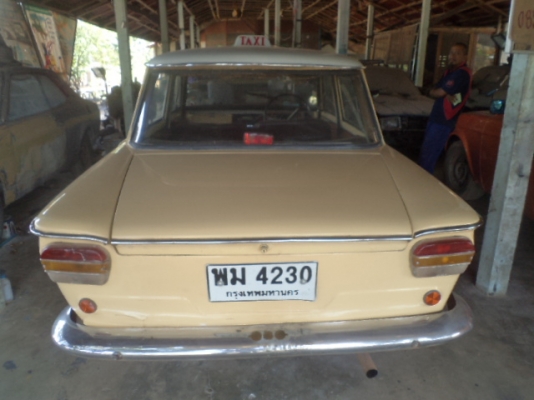 ขาย FIAT 1500 เครื่องมิตซูติดแก๊ส แอร์เย็น พร้อมล้อแม็ก BMW รถเก่าน่าสะสม