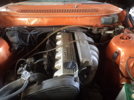 ขาย volvo van nissan RD 28 6 สูบ ล้อแม็กเดิม พร้อมแอร์ ราคา 150000